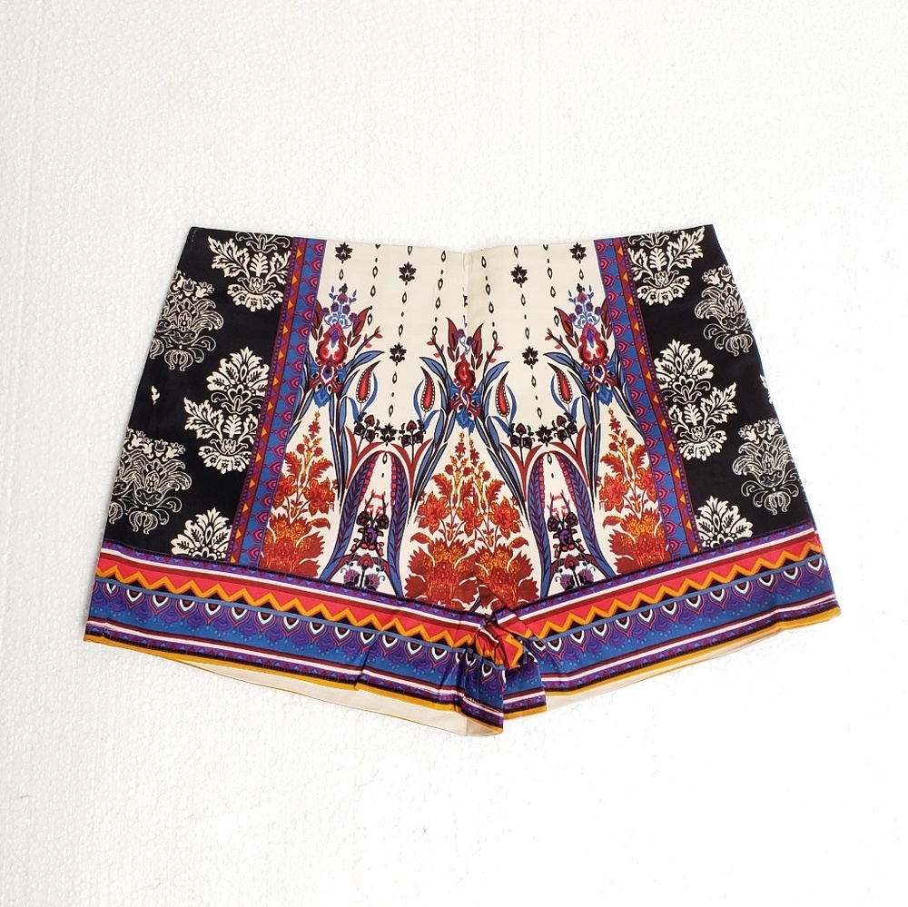 Flying Tomato Print Shorts